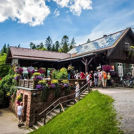 Ferienwohnung am Enzufer mit Balkon in Bad Wildbad im Schwarzwald Exterior foto