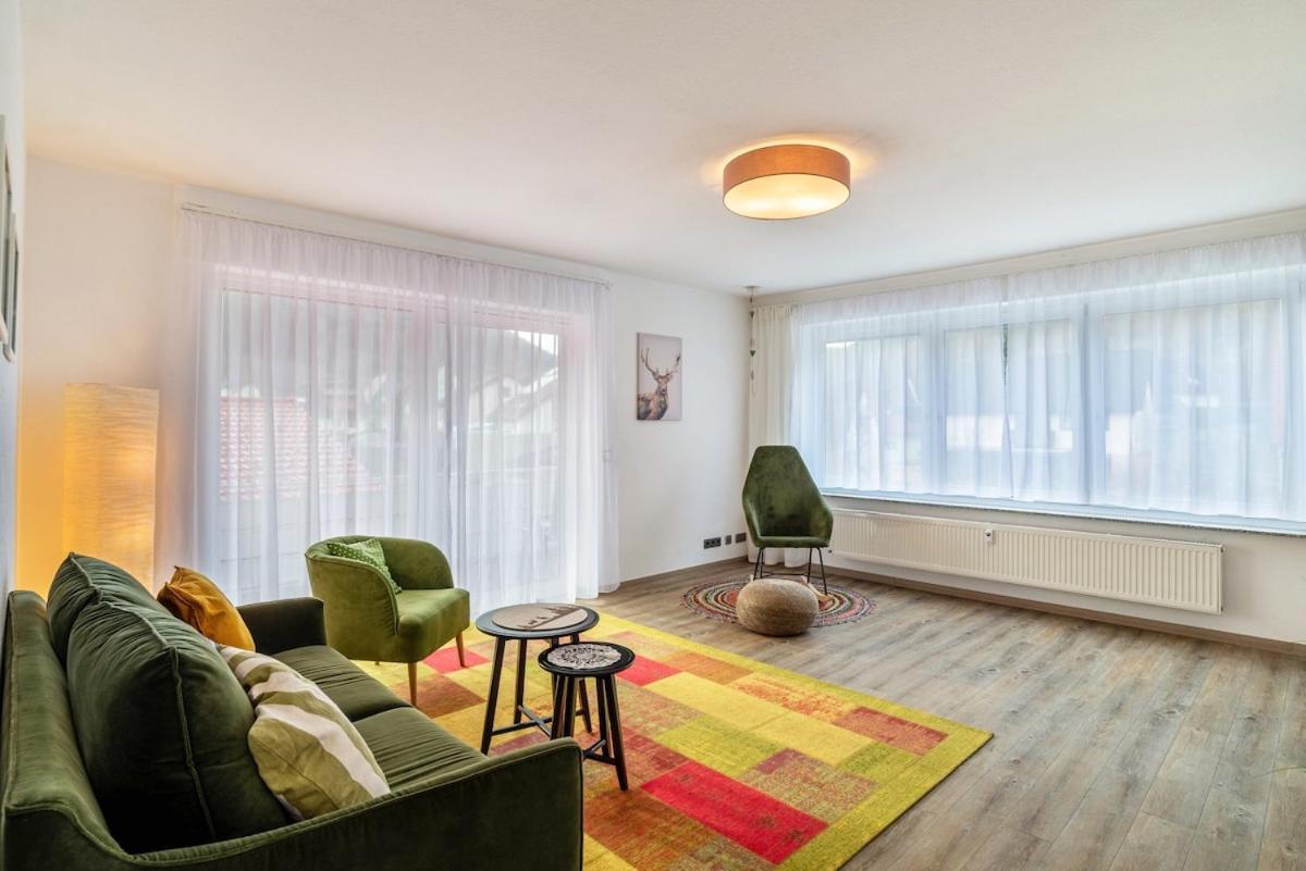 Am Enzufer Mit Balkon In Im Schwarzwald * Bad Wildbad