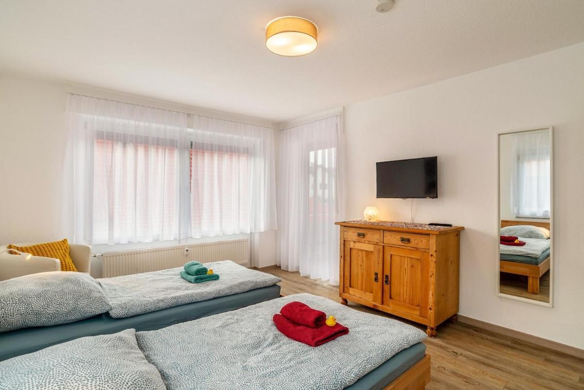 Am Enzufer Mit Balkon In Im Schwarzwald Apartment *